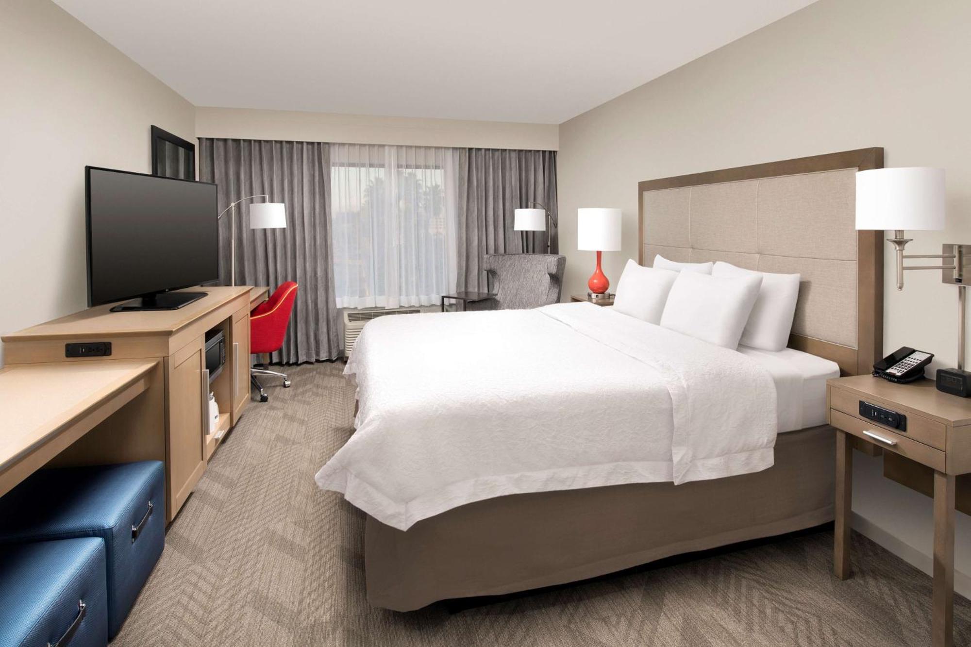 Hampton Inn & Suites Anaheim גרדן גרוב מראה חיצוני תמונה
