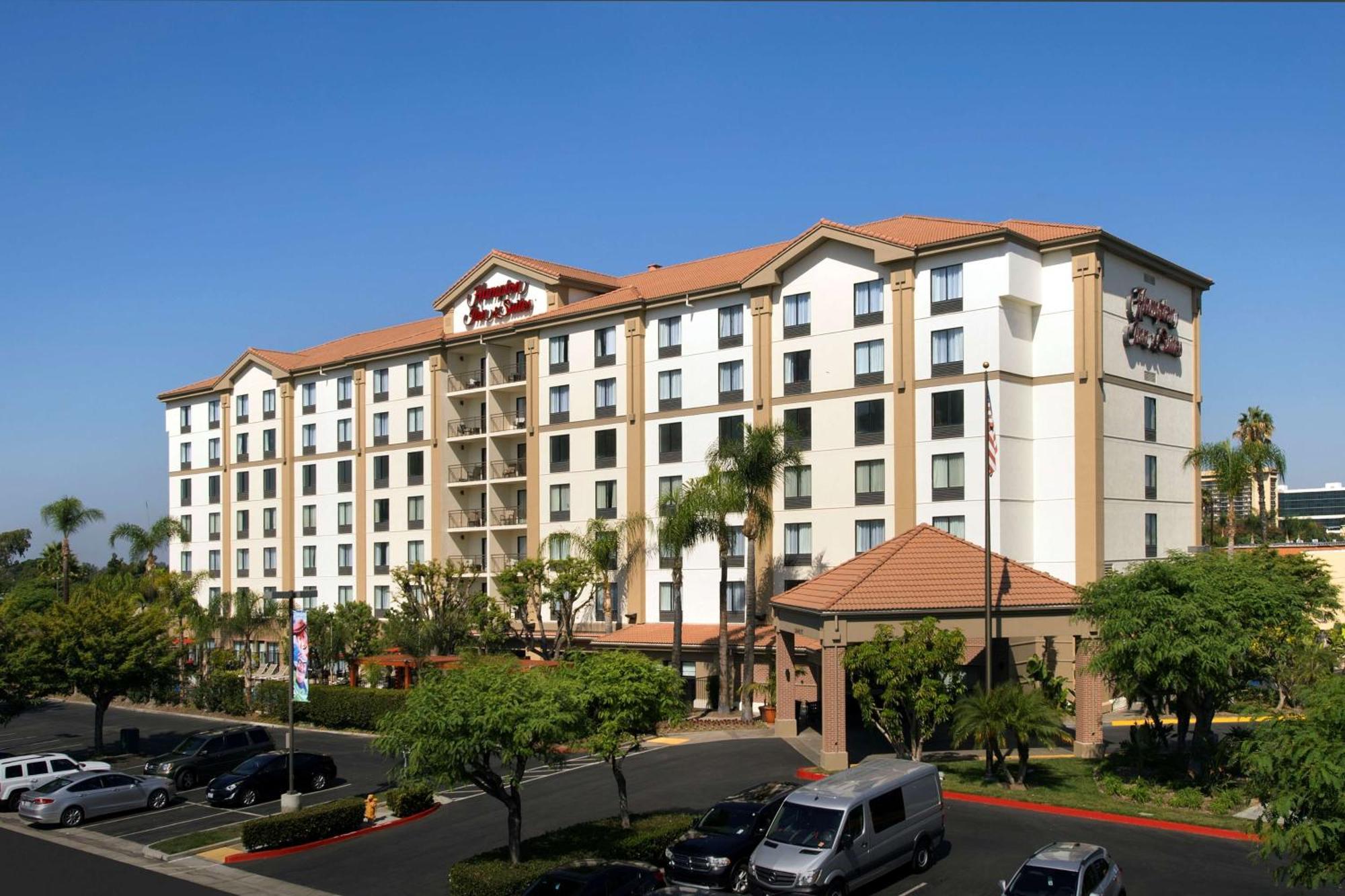 Hampton Inn & Suites Anaheim גרדן גרוב מראה חיצוני תמונה