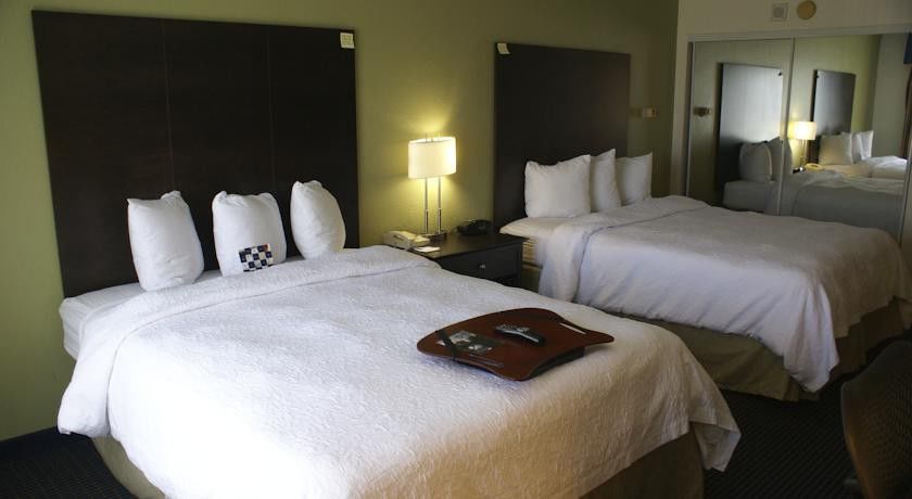Hampton Inn & Suites Anaheim גרדן גרוב מראה חיצוני תמונה